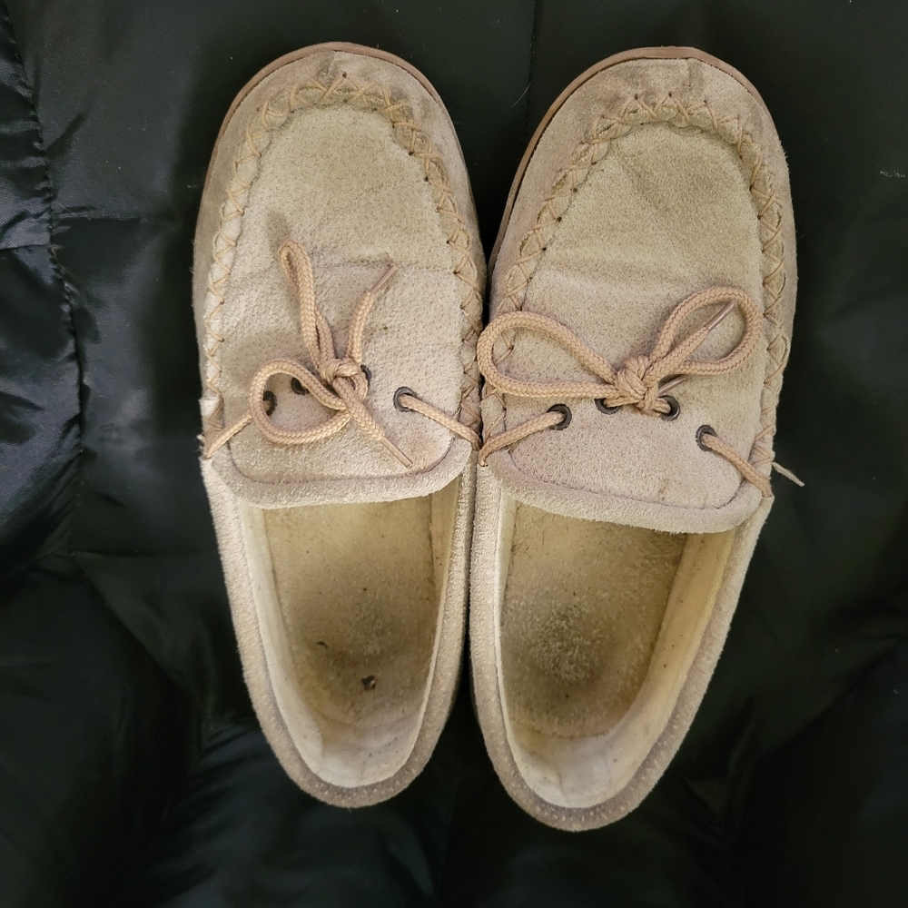 Mens old friend moccasins size 10